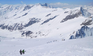 Etappe 2 - Abstieg zum Skidepot Etappe 2 - Abstieg zum Skidepot