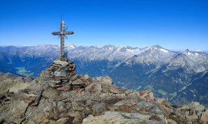Bergtour Durreck - Gipfelsieg, mit Blick zum Großen Löffler