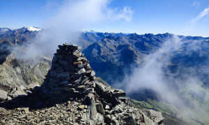 Bergtour Durreck - Gipfelsieg, mit Blick zum Großvenediger und Großglockner