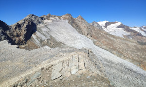 Bergtour Quirl - Aufstieg, beim Nordwestgrat mit Blick zu den Malhamspitzen und Dreiherrenspitze