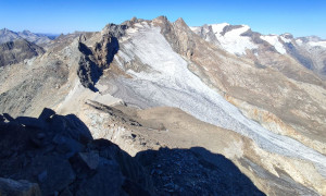 Bergtour Quirl - Aufstieg, beim Nordwestgrat mit Blick zu den Malhamspitzen und Dreiherrenspitze