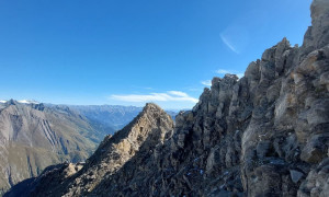 Bergtour Quirl - Aufstieg, Blick zum Ostgipfel