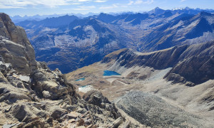 Bergtour Quirl - Gipfelsieg, mit Blick zur Hohen Guben